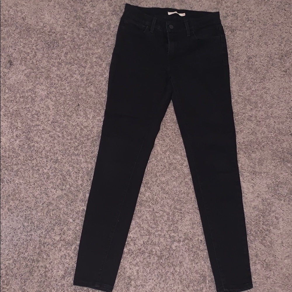 Skinny jeans, low rise